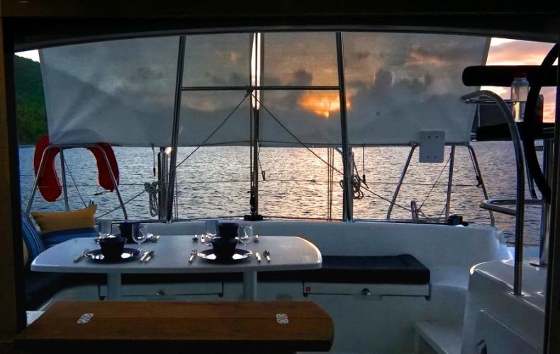 Lagoon 380 S2 | Saint Blue