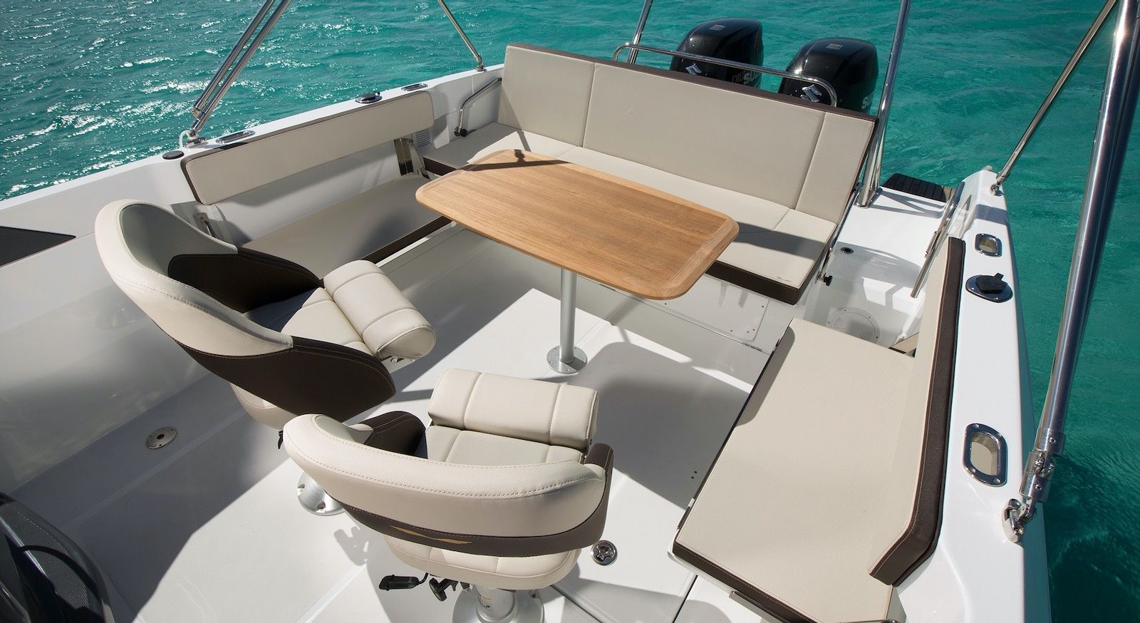 Beneteau Flyer 7.7 | Sun Deck