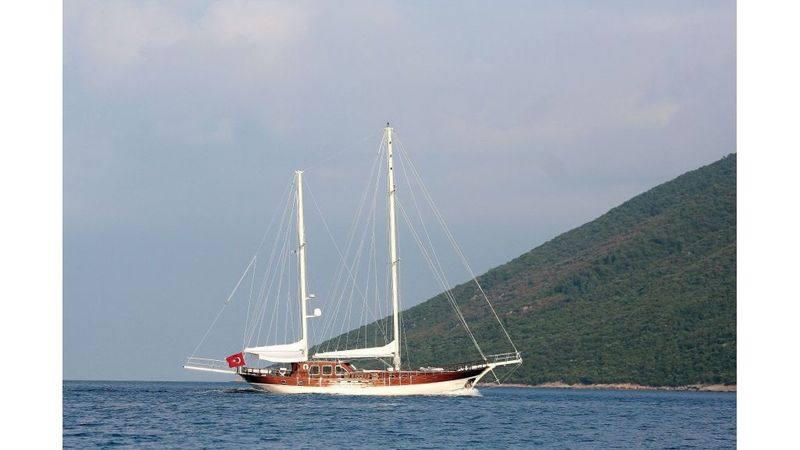 Gulet 79 | White Goose