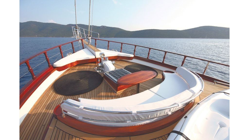 Gulet 79 | White Goose