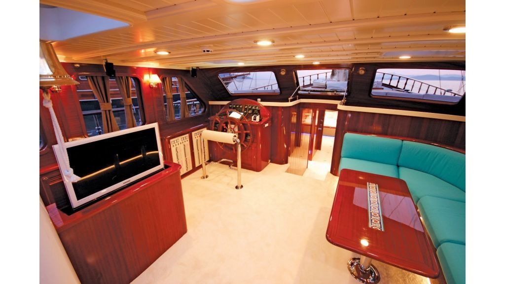 Gulet 79 | White Goose