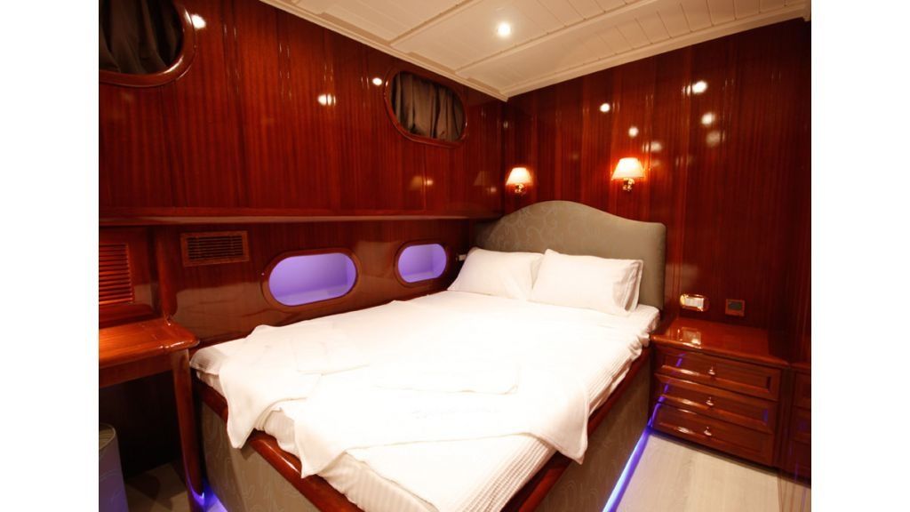 Gulet 79 | White Goose