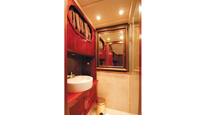 Gulet 79 | White Goose