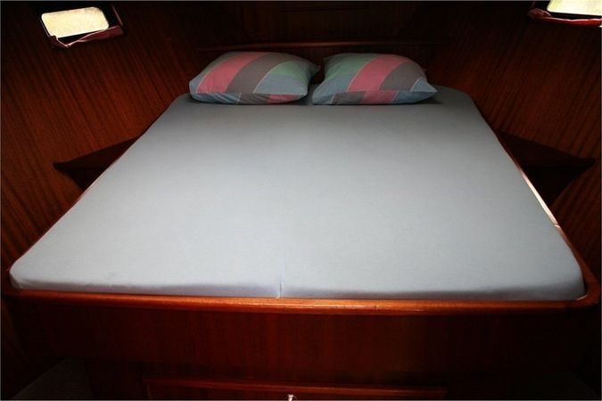 Vri-Jon Contessa 1370 | Silver Lady