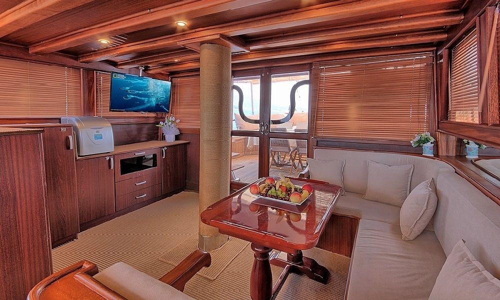 Gulet 72 | Romance