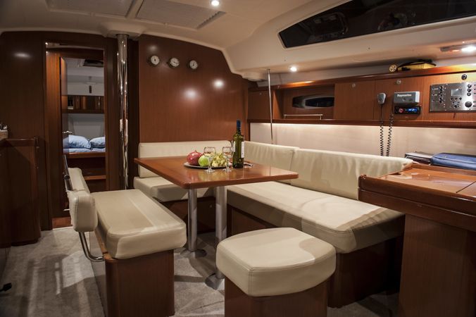 Beneteau Oceanis 43 | Oasis