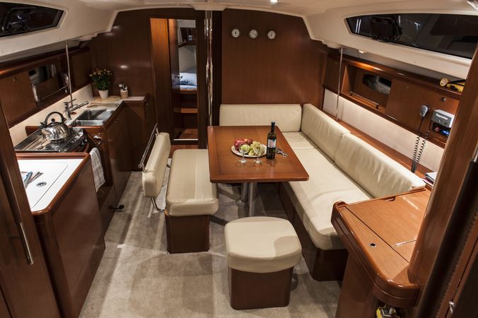 Beneteau Oceanis 43 | Oasis