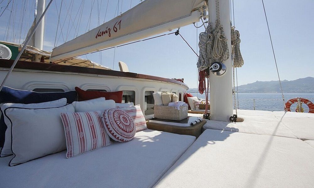 Gulet 78 | Deniz 61