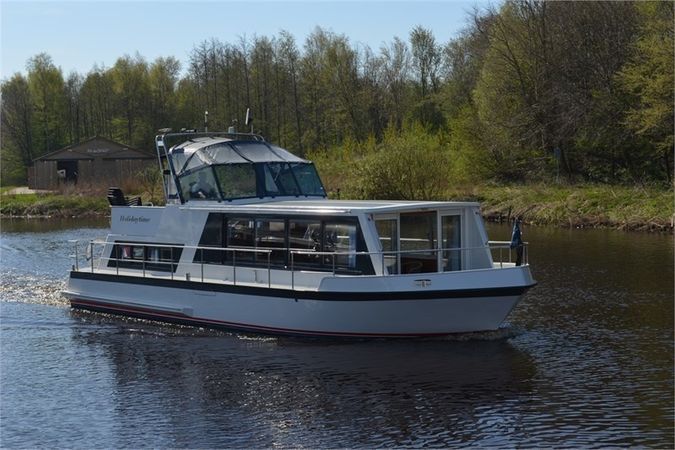 De Drait Safari Houseboat 1200 | Holidaytime