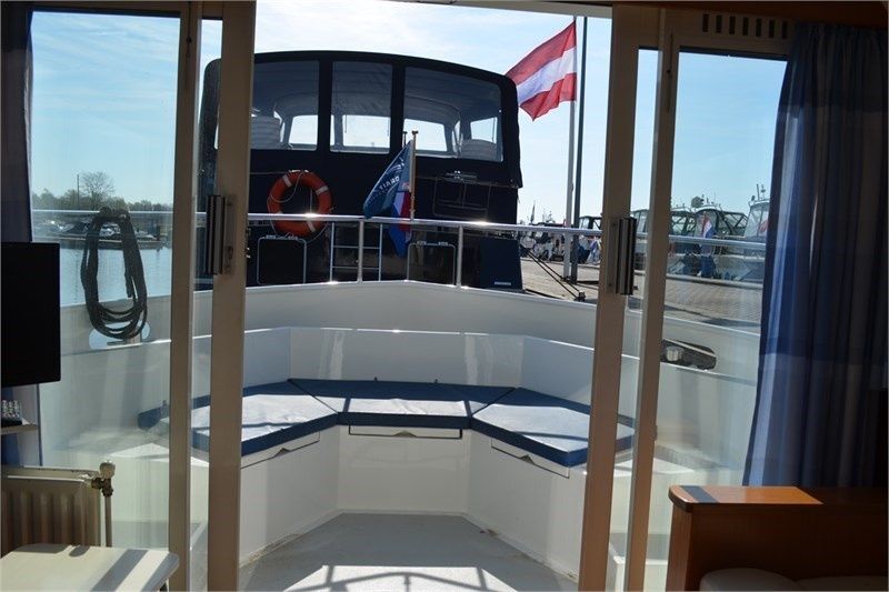 De Drait Safari Houseboat 1200 | Holidaytime