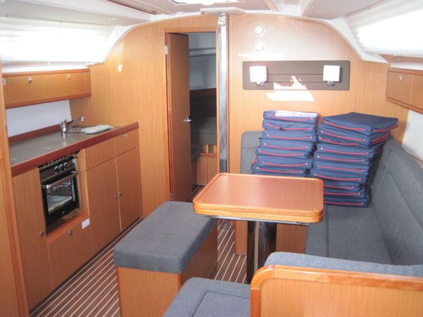Bavaria Cruiser 41 | Vittoria