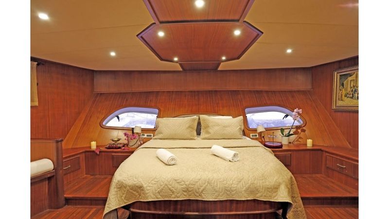 Gulet 98 | Ilknur Sultan