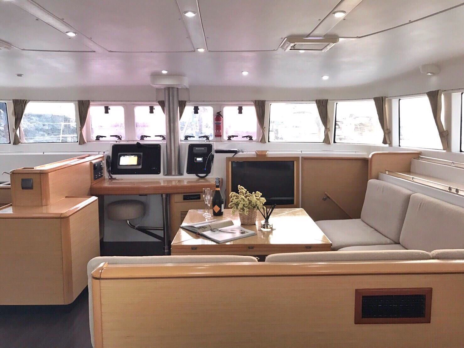 Lagoon 500 | Blue Odyssey