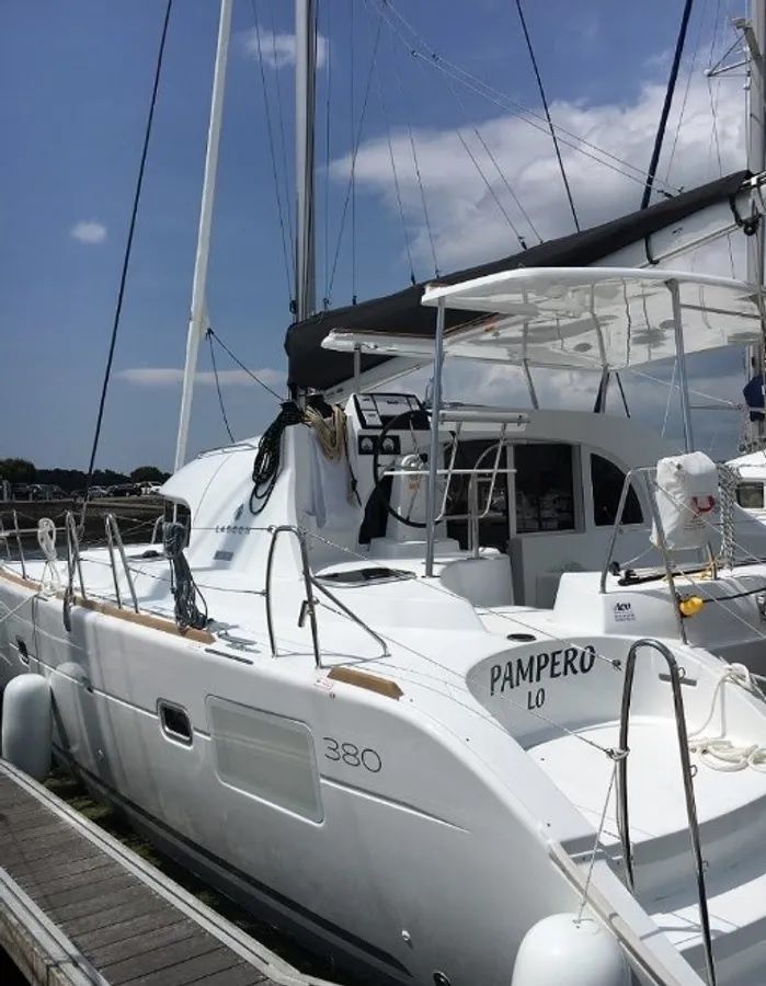 Lagoon 380 S2 | Pampero