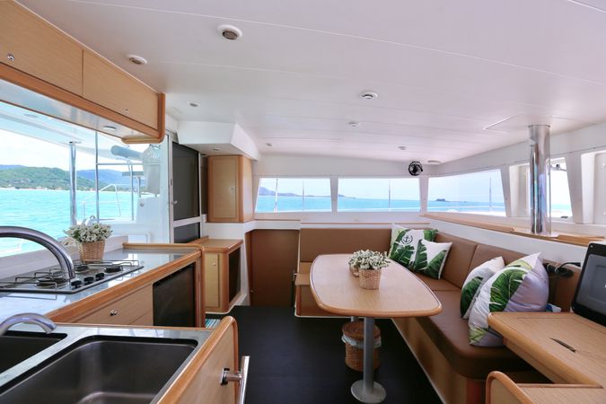 Lagoon 400 S2 | Blue Coco