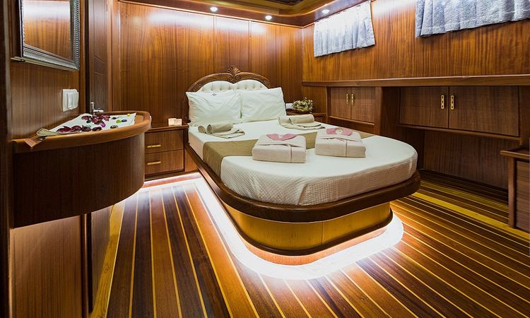 Gulet 111 | S. Nur Taylan