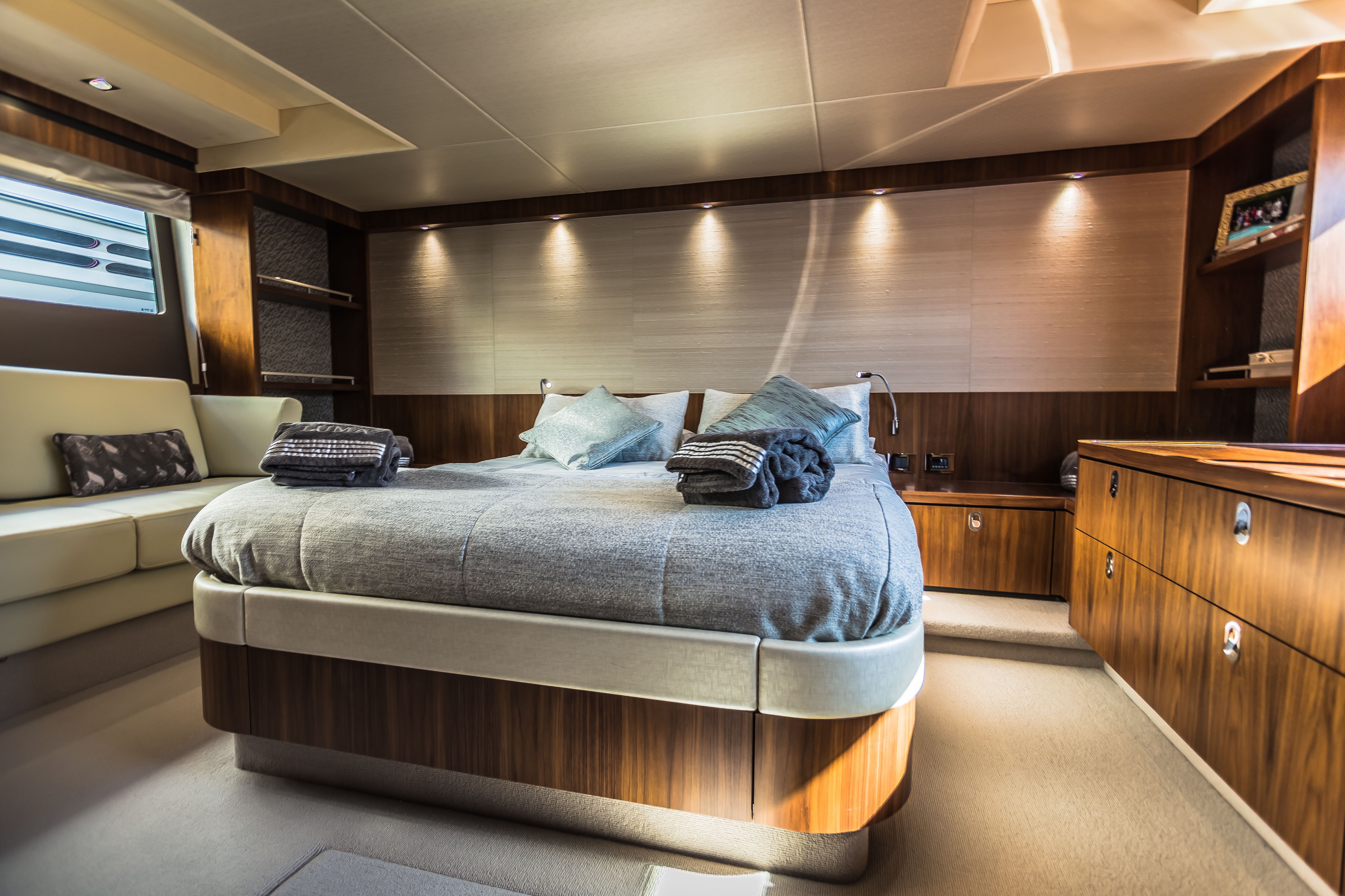 Sunseeker 65 | Luma