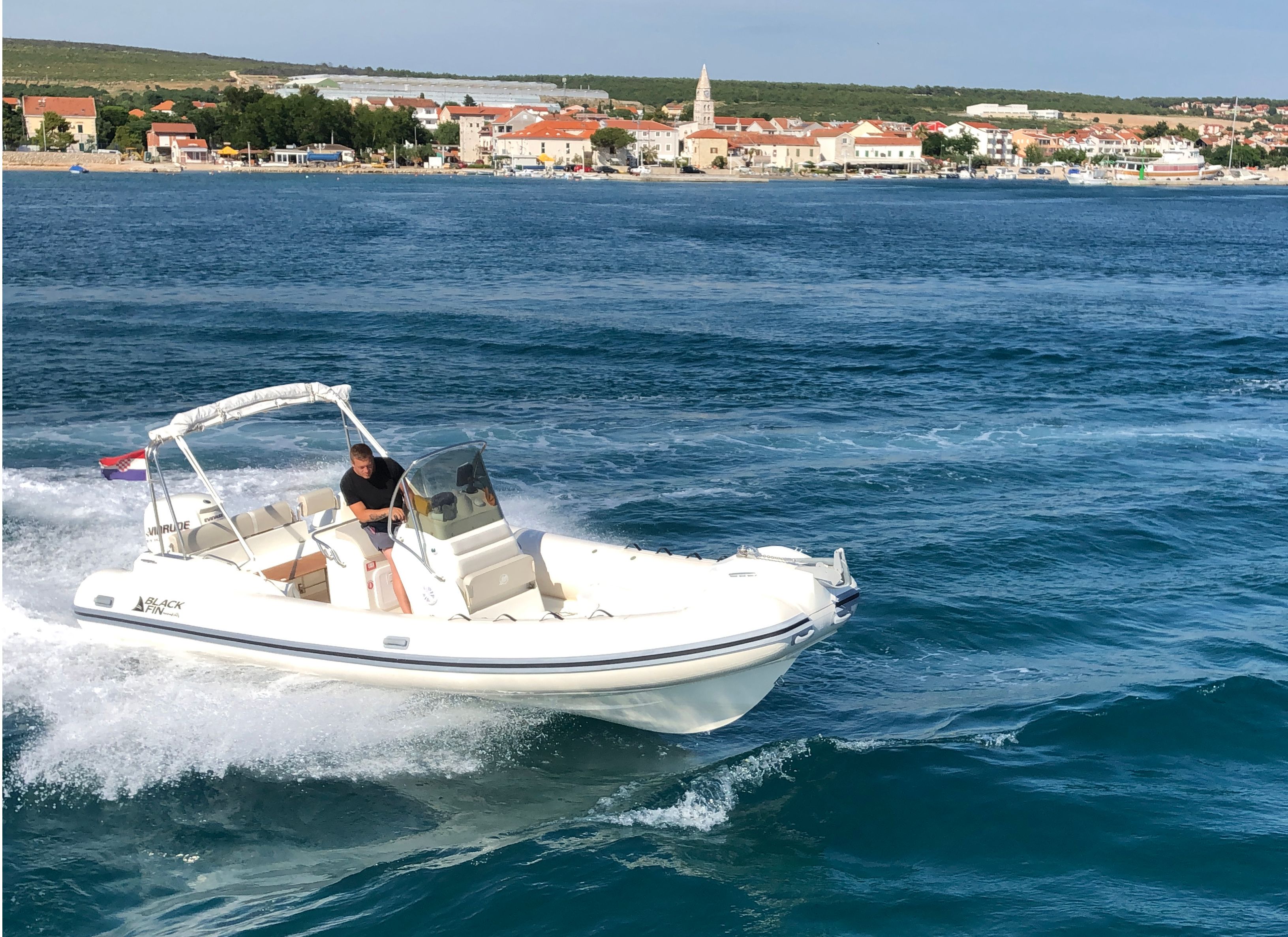 Nuova Jolly 24 | Elegance Black Fin