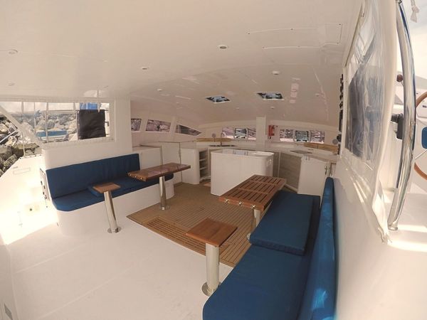 Island Spirit 410 | Melinda Jane