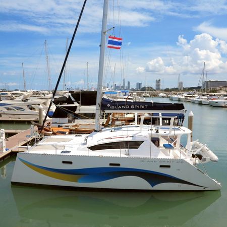 Island Spirit 410 | Melinda Jane