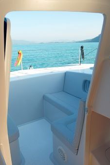 Stealth 38 | Hot Chilli