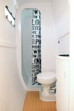 Stealth 38 | Hot Chilli