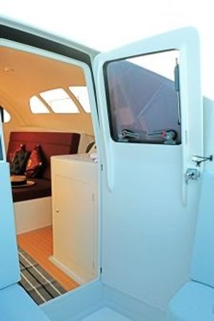 Stealth 38 | Hot Chilli