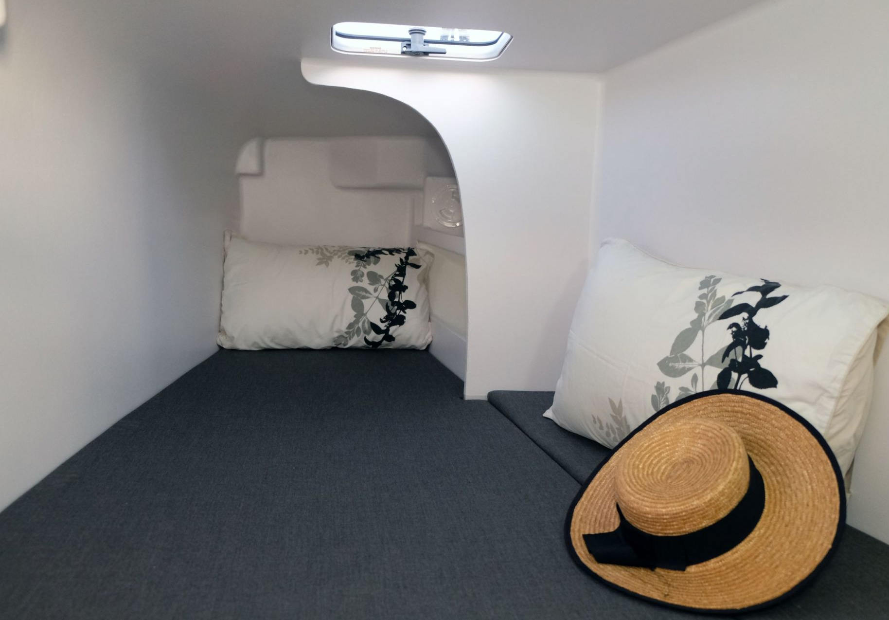 Stealth 38 | Hot Chilli