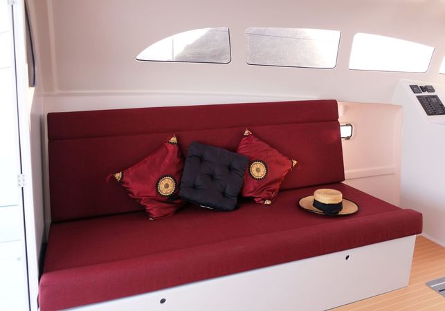 Stealth 38 | Hot Chilli