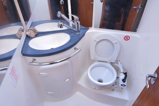 Bavaria Cruiser 50 | Efkrasia