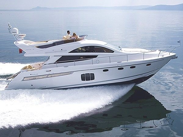 Motor yacht Fairline 48 Phantom for 