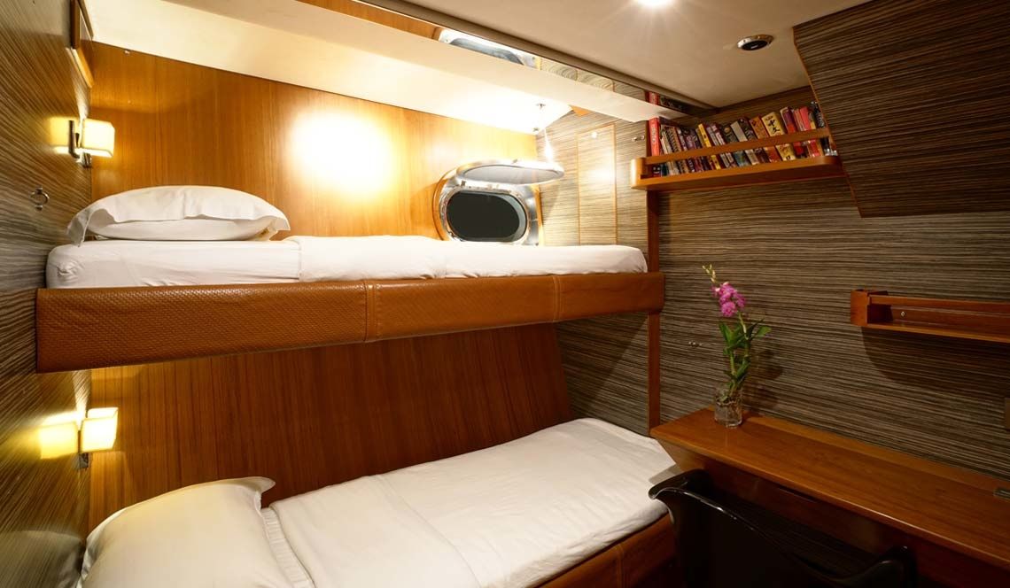 Pithak Shipyard 104 | Silver Lining