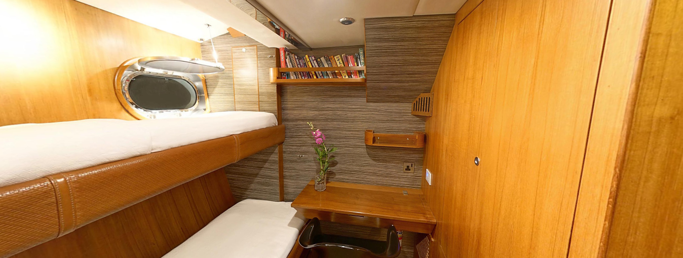 Pithak Shipyard 104 | Silver Lining