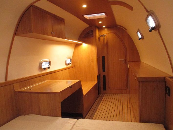 Serenity 73 | White Swan