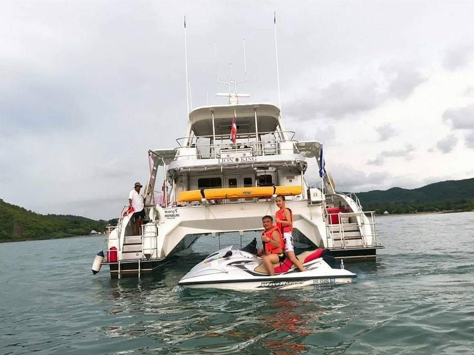 Serenity 52 | Lion King