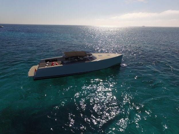 Van Dutch 40 | Moovida