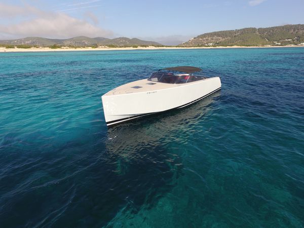 Van Dutch 40 | Moovida