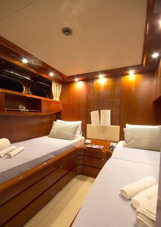 Maiora 24 | Caelum