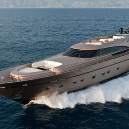 AB yachts AB 116 | Five Waves