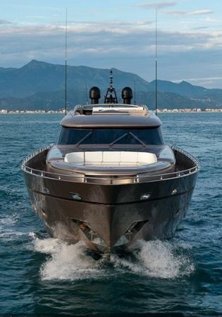AB yachts AB 116 | Five Waves