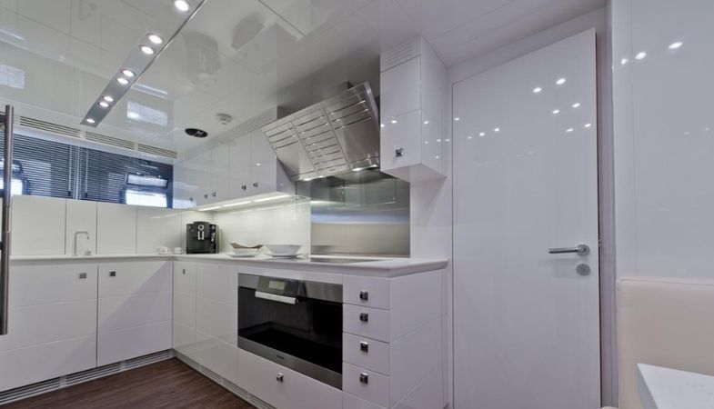 AB yachts AB 116 | Five Waves