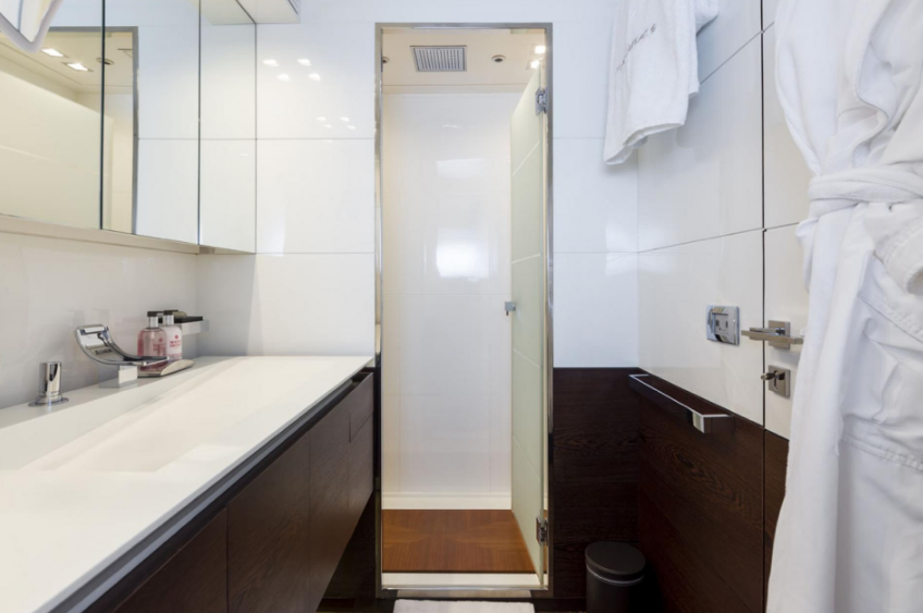 AB yachts AB 116 | Five Waves