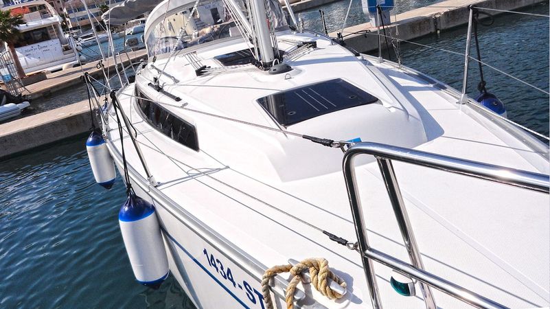 Bavaria Cruiser 34 | Artina