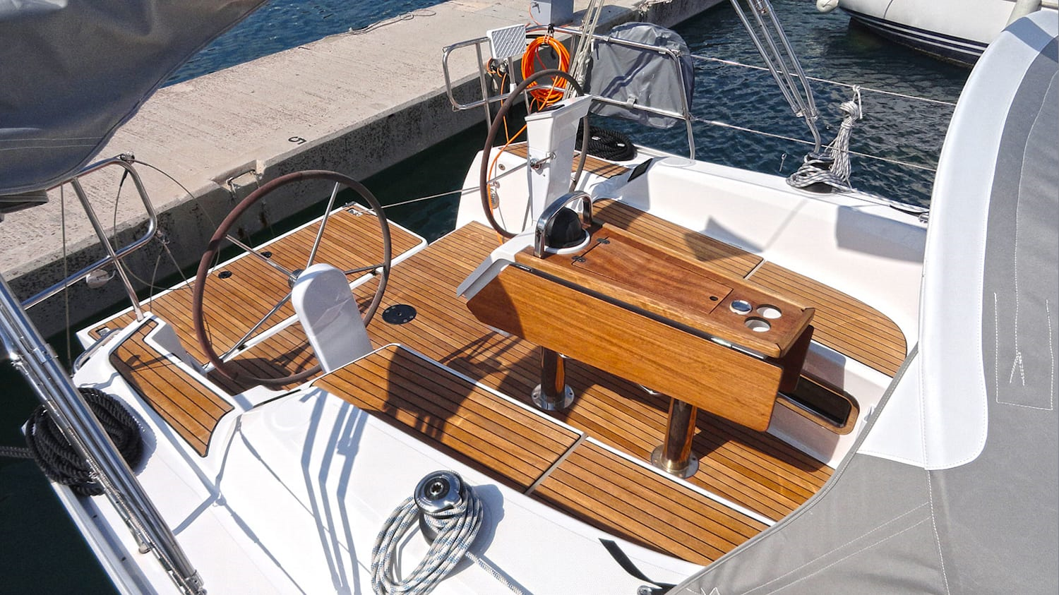 Bavaria Cruiser 34 | Artina