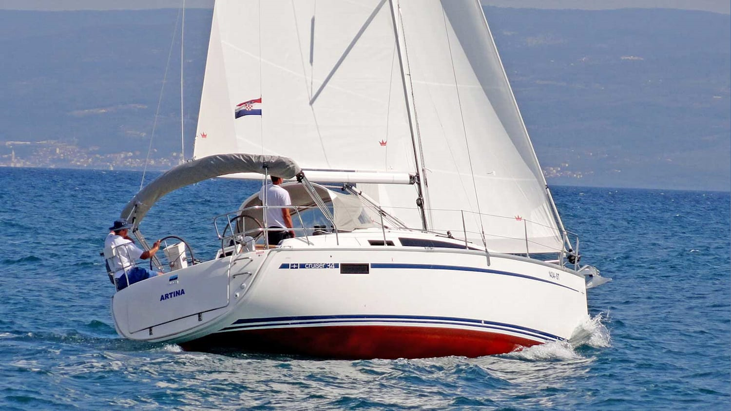 Bavaria Cruiser 34 | Artina