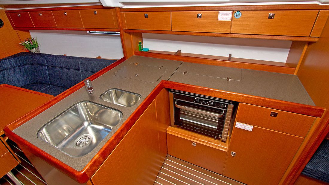 Bavaria Cruiser 37 | Merara