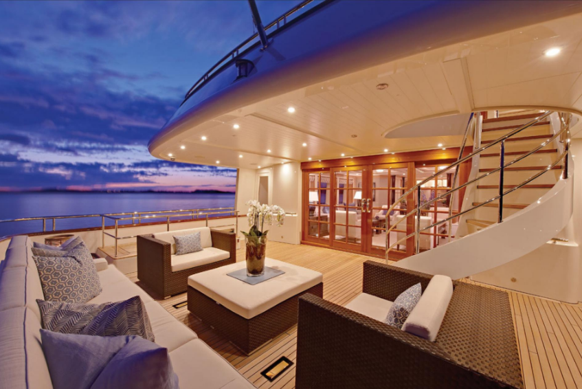 Holland Jachtbouw 139 | Fabulous Character