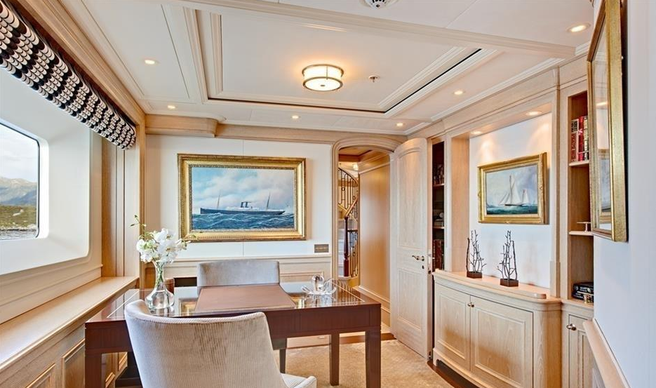 Holland Jachtbouw 139 | Fabulous Character