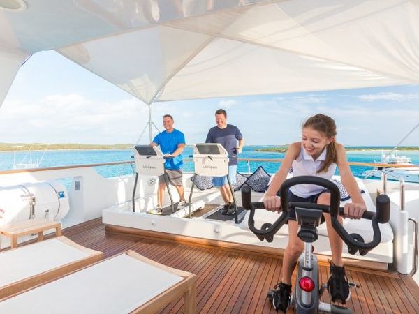 Palmer Johnson 142 | Lady J