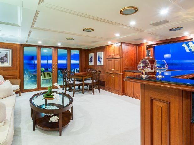 Palmer Johnson 142 | Lady J